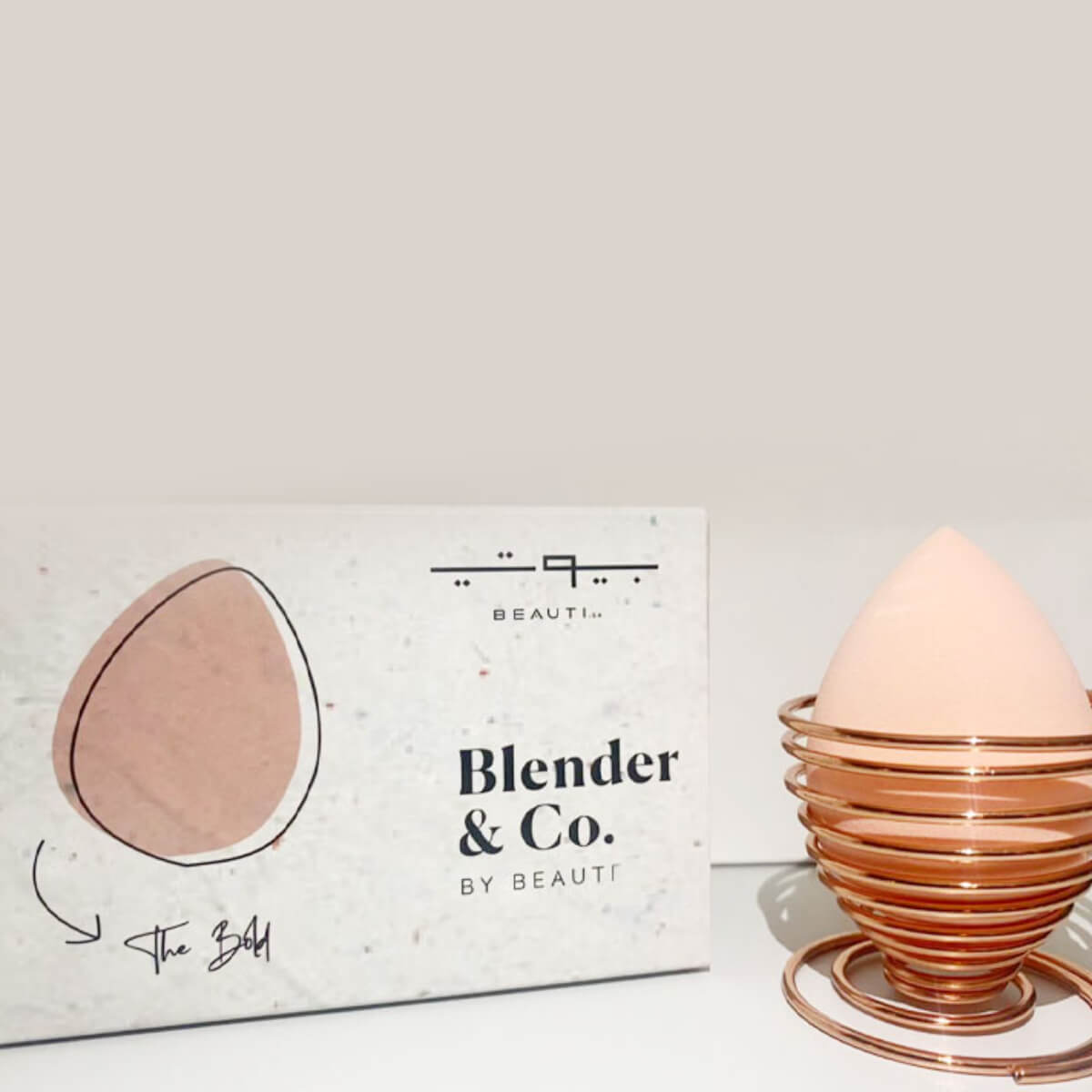 Blender & Co. by BEAUTI - Single Blender Sponge + Holder
